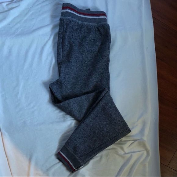 canadian Other - 2/15$ 🦋 Pj bottoms